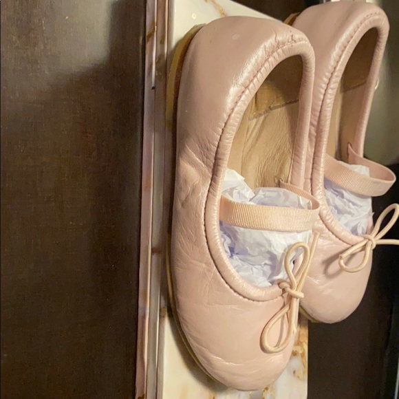 Bloch brand shoes for the lil ballerina 🩰size 23 - Picture 6 of 8